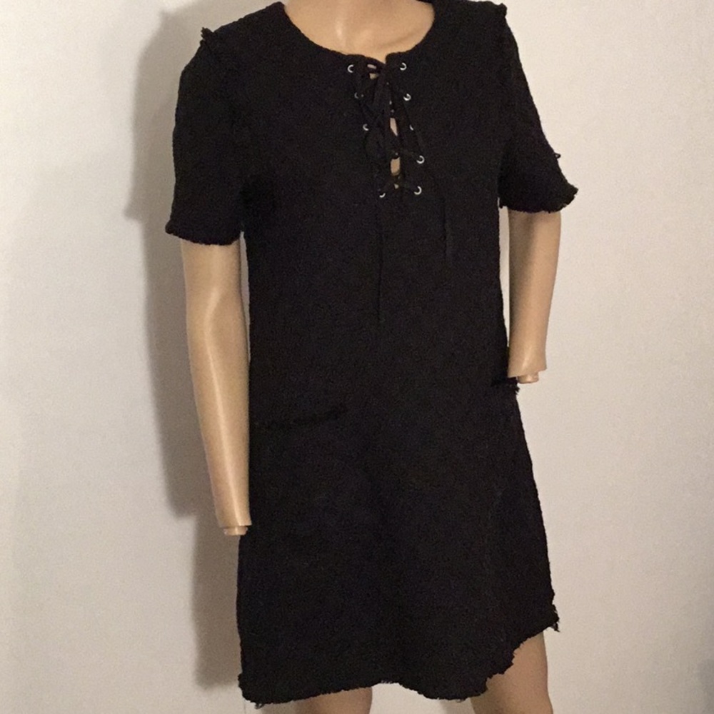 Joa Los Angeles textured black pocket dress
